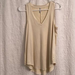 V-neck tank